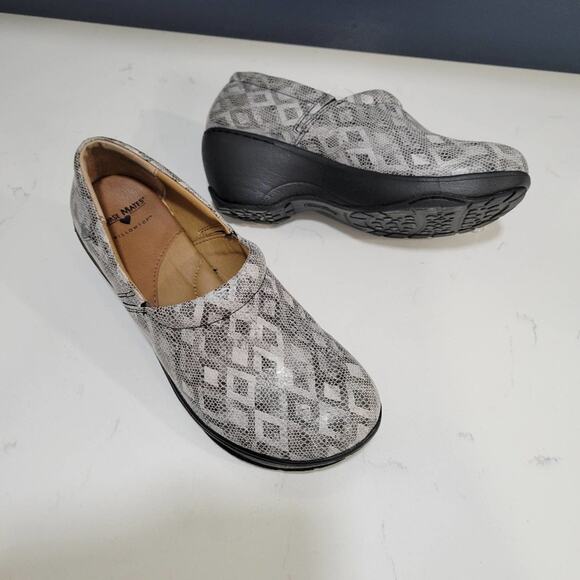 Nurse Mates Bryar Nursing Clog Size 9.5 M - Picture 1 of 10